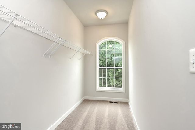 4404 FAIR LAKES CT, Fairfax, VA 22033
