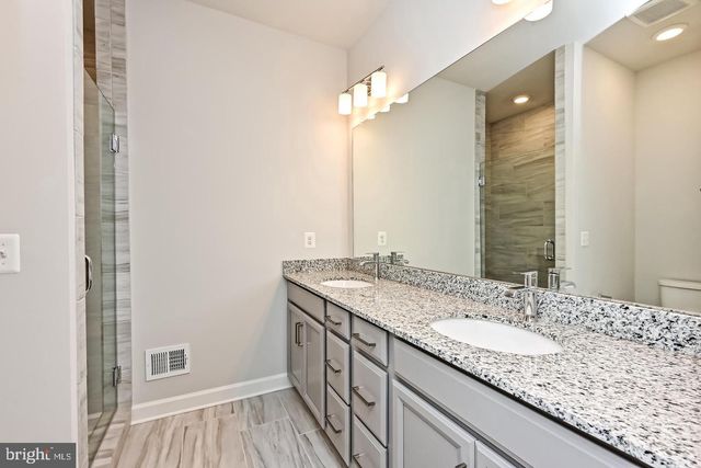 4404 FAIR LAKES CT, Fairfax, VA 22033