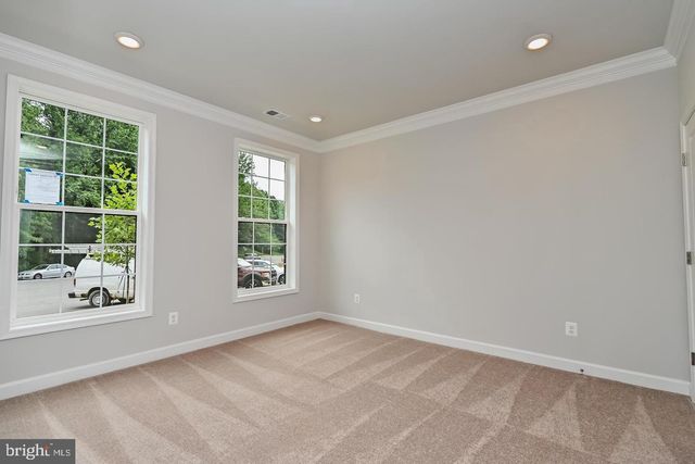 4404 FAIR LAKES CT, Fairfax, VA 22033