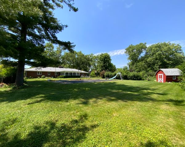 720 Mcclaran Avenue, Aurora, IL 60506