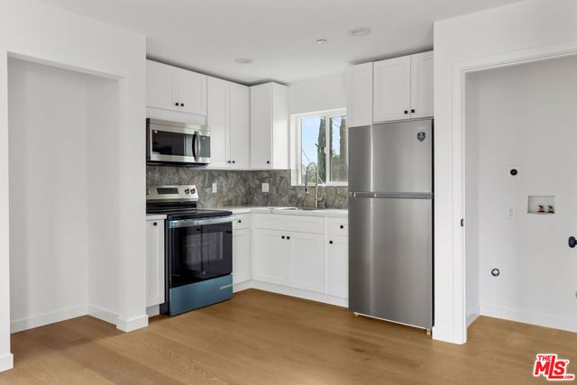 15840 Chatsworth Street, Granada Hills, CA 91344