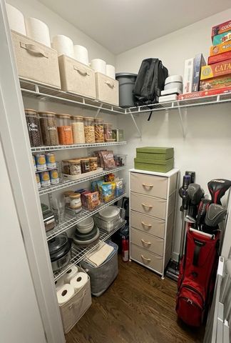 675 N PEORIA Street 3N, Chicago, IL 60642