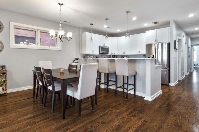 675 N PEORIA Street 3N, Chicago, IL 60642