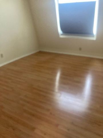 3115 HELMS ST 302, Austin, TX 78705