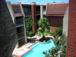 3115 HELMS ST 302, Austin, TX 78705