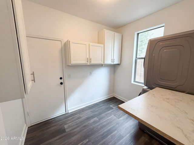 25703 W CROWN KING Road, Buckeye, AZ 85326