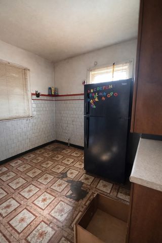 12231 S Lowe Avenue, Chicago, IL 60628