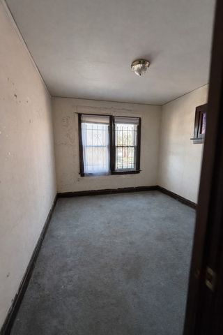 12231 S Lowe Avenue, Chicago, IL 60628