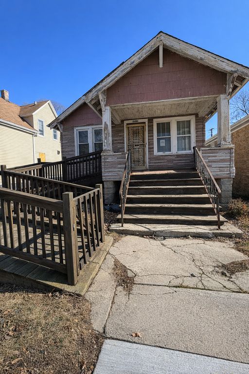 12231 S Lowe Avenue, Chicago, IL 60628