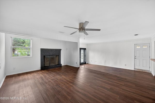 3842 WINTON Drive, Jacksonville, FL 32208