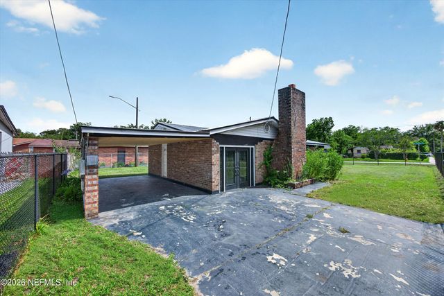 3842 WINTON Drive, Jacksonville, FL 32208