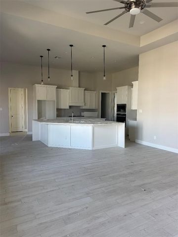 1486 Dragonstone Ct, Corpus Christi, TX 78415