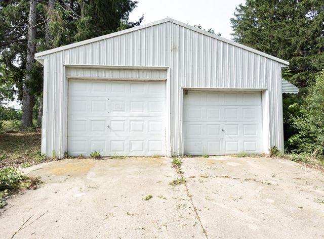 9470 Peck Road, Greenville, MI 48838