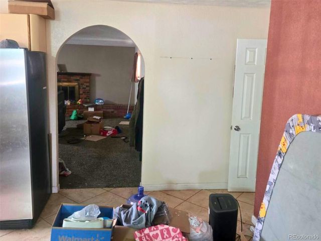 2021 Lynwood Lane, Pueblo, CO 81005