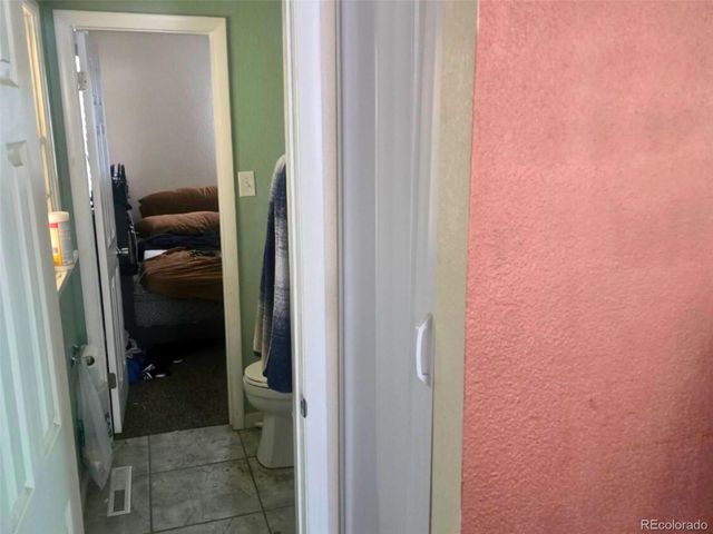 2021 Lynwood Lane, Pueblo, CO 81005