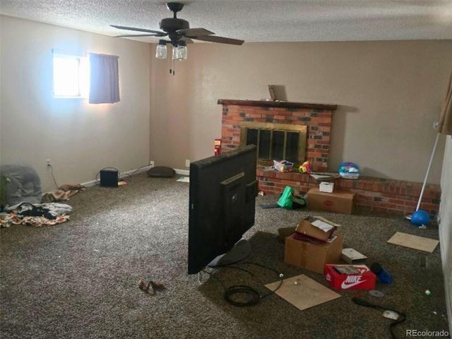 2021 Lynwood Lane, Pueblo, CO 81005