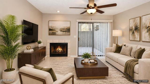 533 W GUADALUPE Road 1053, Mesa, AZ 85210