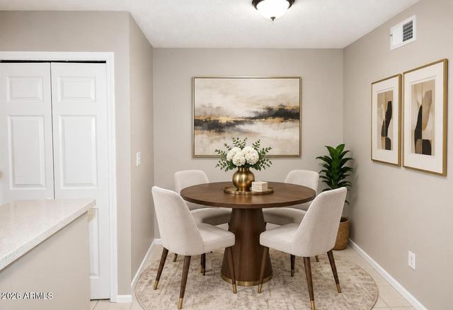 533 W GUADALUPE Road 1053, Mesa, AZ 85210