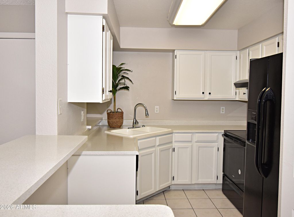533 W GUADALUPE Road 1053, Mesa, AZ 85210