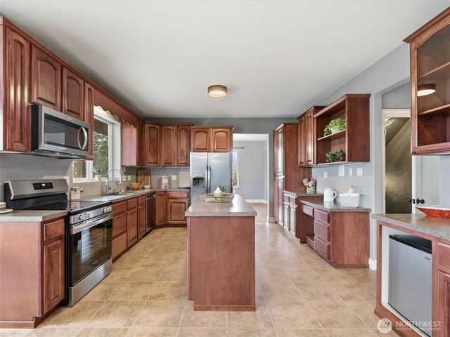 195 Rockwood Road, Kalama, WA 98625