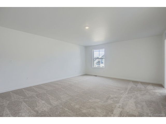 4252 Lucas Dr, Johnstown, CO 80534