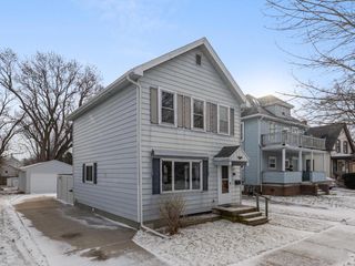 2613 N 10th STREET, Sheboygan, WI 53083