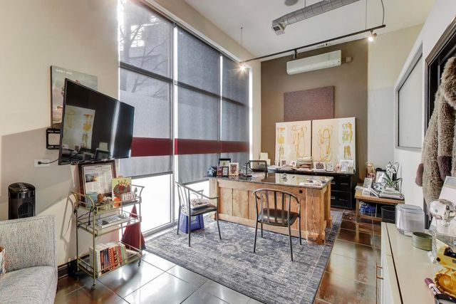 1636 N Bosworth Avenue, Chicago, IL 60642