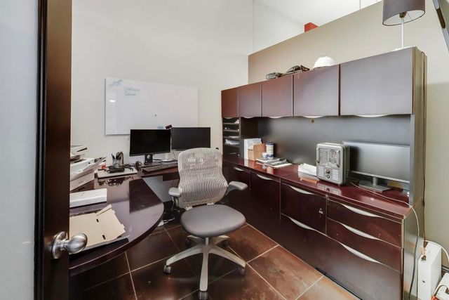 1636 N Bosworth Avenue, Chicago, IL 60642