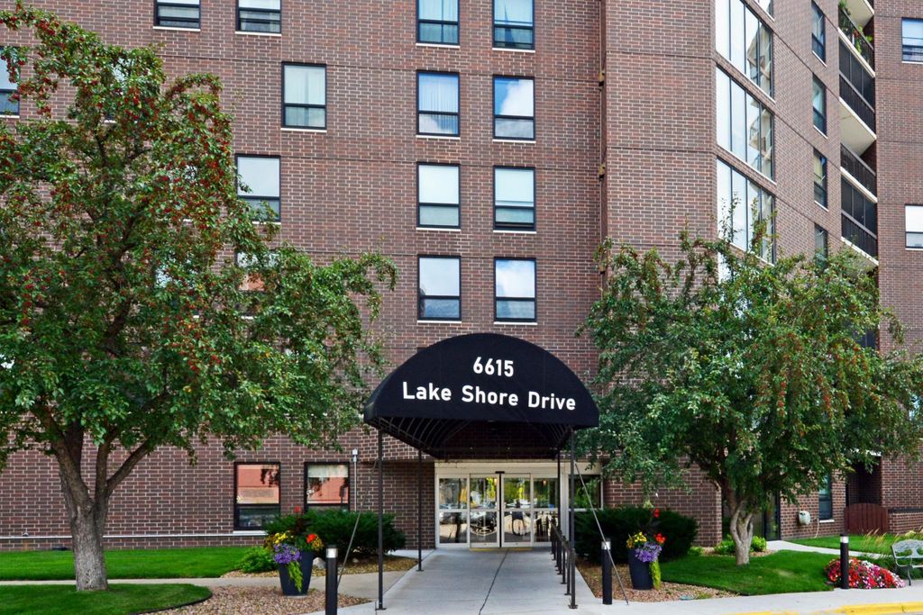 6615 Lake Shore Drive S 603, Richfield, MN 55423