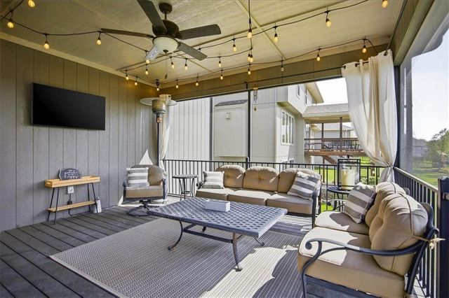 9784 Houston Street, Lenexa, KS 66227