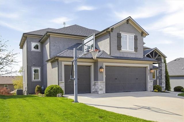 9784 Houston Street, Lenexa, KS 66227