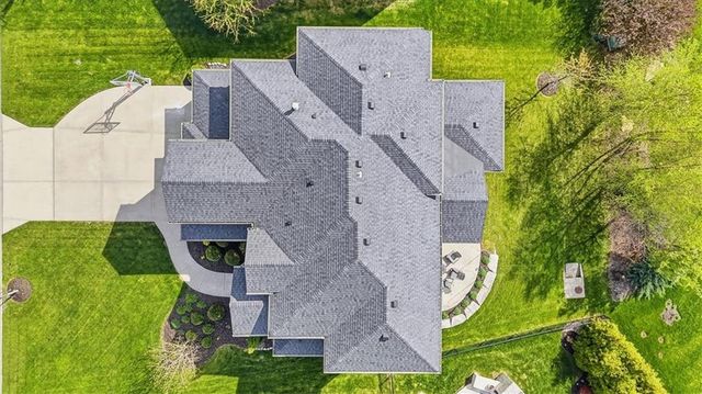 9784 Houston Street, Lenexa, KS 66227