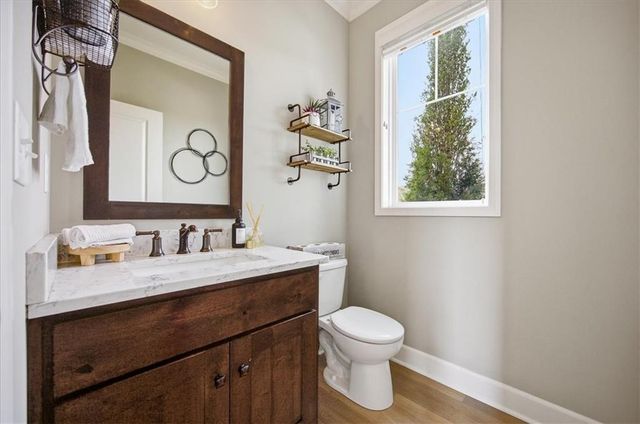 9784 Houston Street, Lenexa, KS 66227