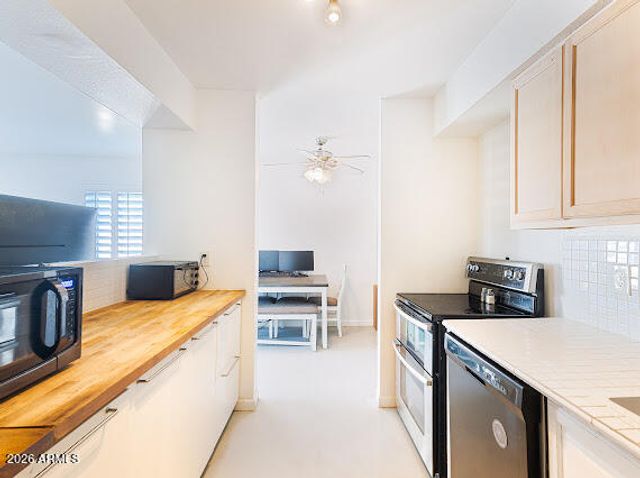 1500 W Rio Salado Parkway 28, Mesa, AZ 85201