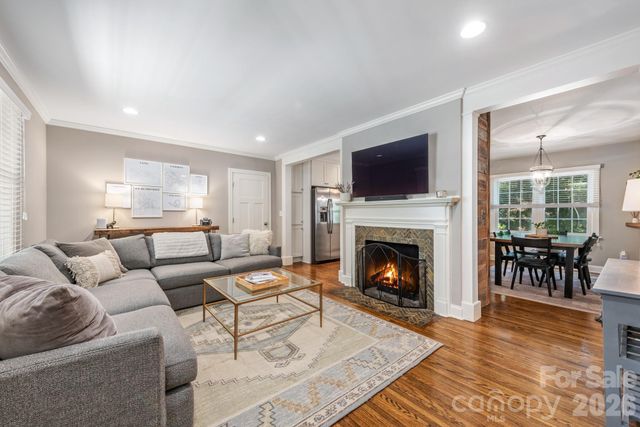 2909 Clemson Avenue, Charlotte, NC 28205