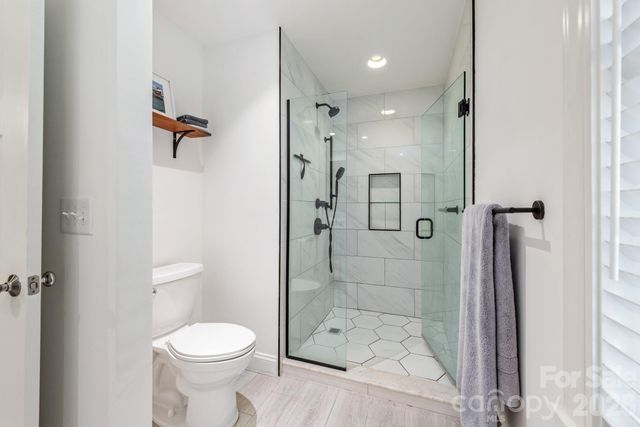 2909 Clemson Avenue, Charlotte, NC 28205
