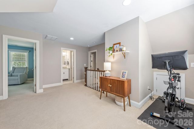 2909 Clemson Avenue, Charlotte, NC 28205