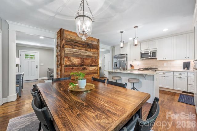 2909 Clemson Avenue, Charlotte, NC 28205