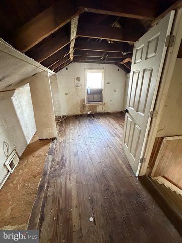 1212 WOOD ST, Burlington, NJ 08016