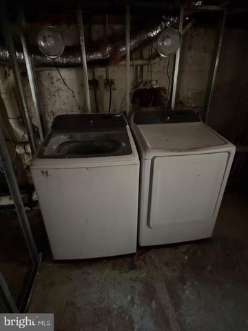 1212 WOOD ST, Burlington, NJ 08016