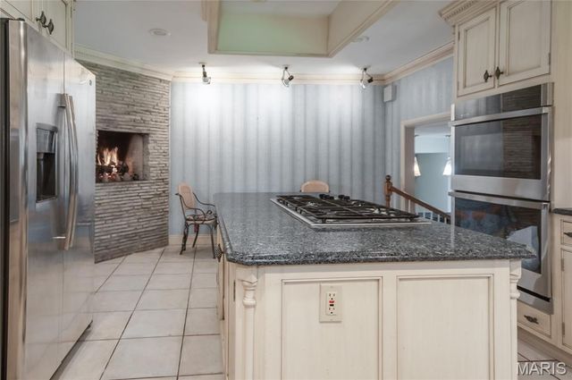 103 Frontenac Forest, Frontenac, MO 63131