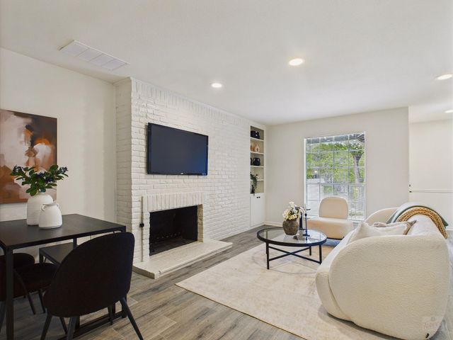 6108 Shadow Valley DR A, Austin, TX 78731