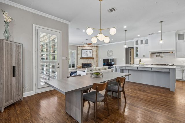 309 Black Walnut Drive, Garland, TX 75044