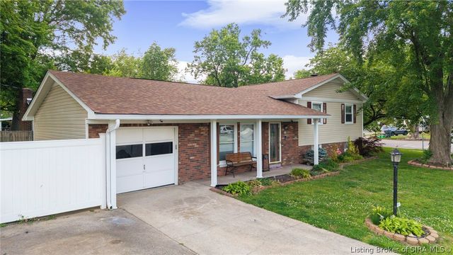 3143 Murr Lane, New Albany, IN 47150
