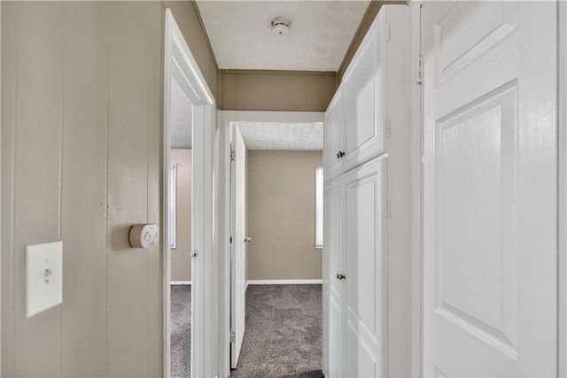 8212 E 111th Terrace, Kansas City, MO 64134