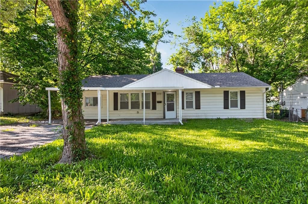 8212 E 111th Terrace, Kansas City, MO 64134