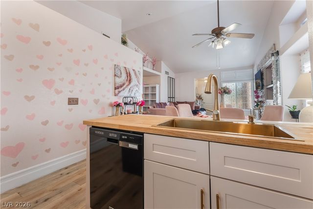 1929 Grand Prairie Avenue, North Las Vegas, NV 89032