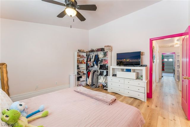 1929 Grand Prairie Avenue, North Las Vegas, NV 89032