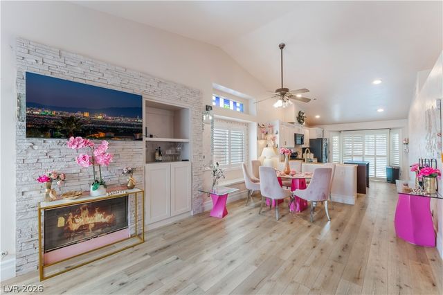 1929 Grand Prairie Avenue, North Las Vegas, NV 89032