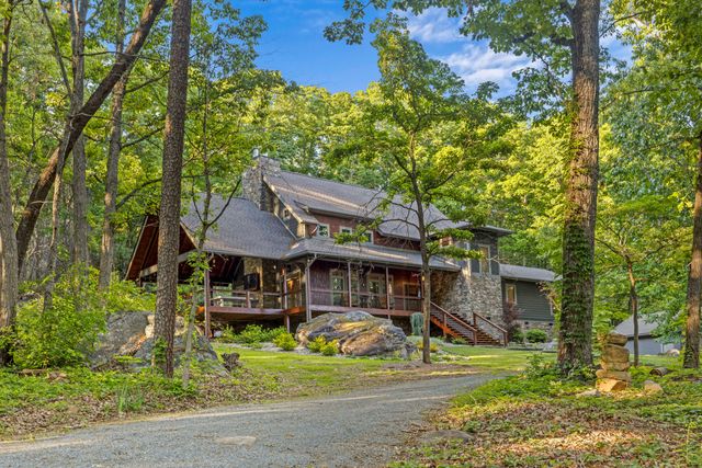 748 Woodcock Road, Dunlap, TN 37327